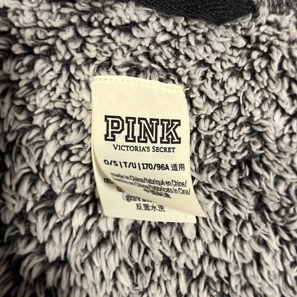 Victoria Secret By PINK Bundle - Picture 13 of 15